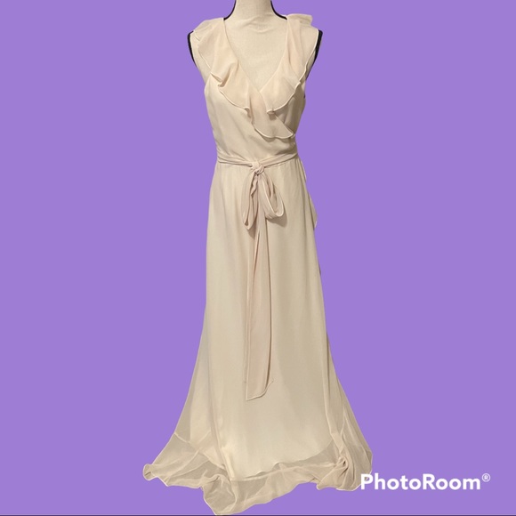 BHLDN Dresses & Skirts - Dreamy BHLDN Donna Morgan Cream ruffle wrap maxi dress